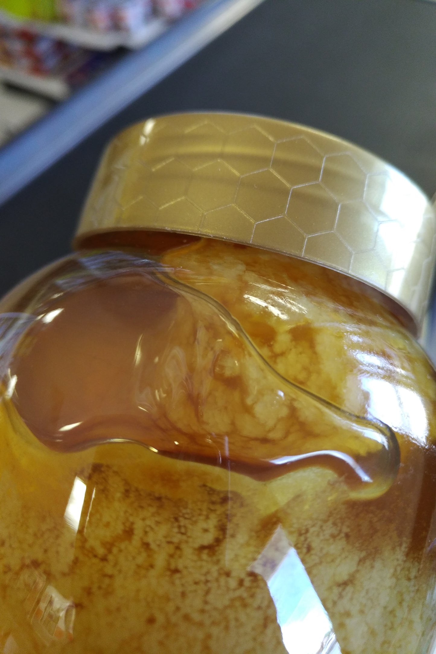 Wellmade Pure honey HoneyComb 17oz Miel