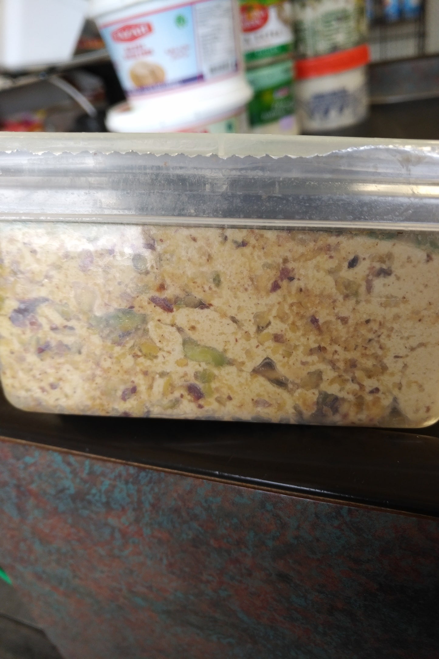 Al Wadi Pistachio Halawa/halva 32.4oz