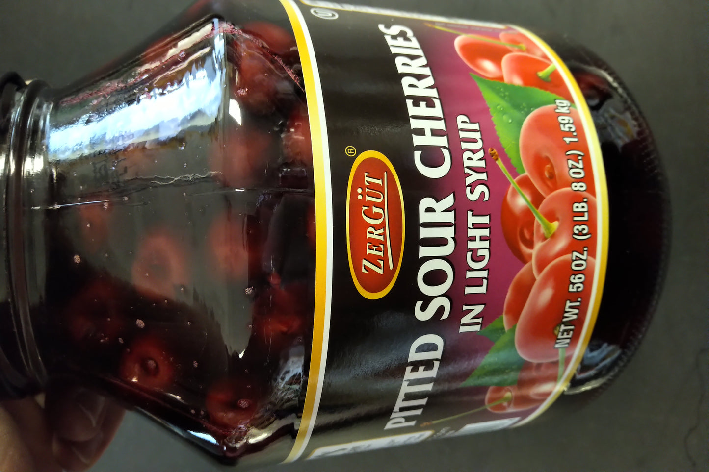 Zergut Pitted Sour Cherries In Light Syrup 56oz